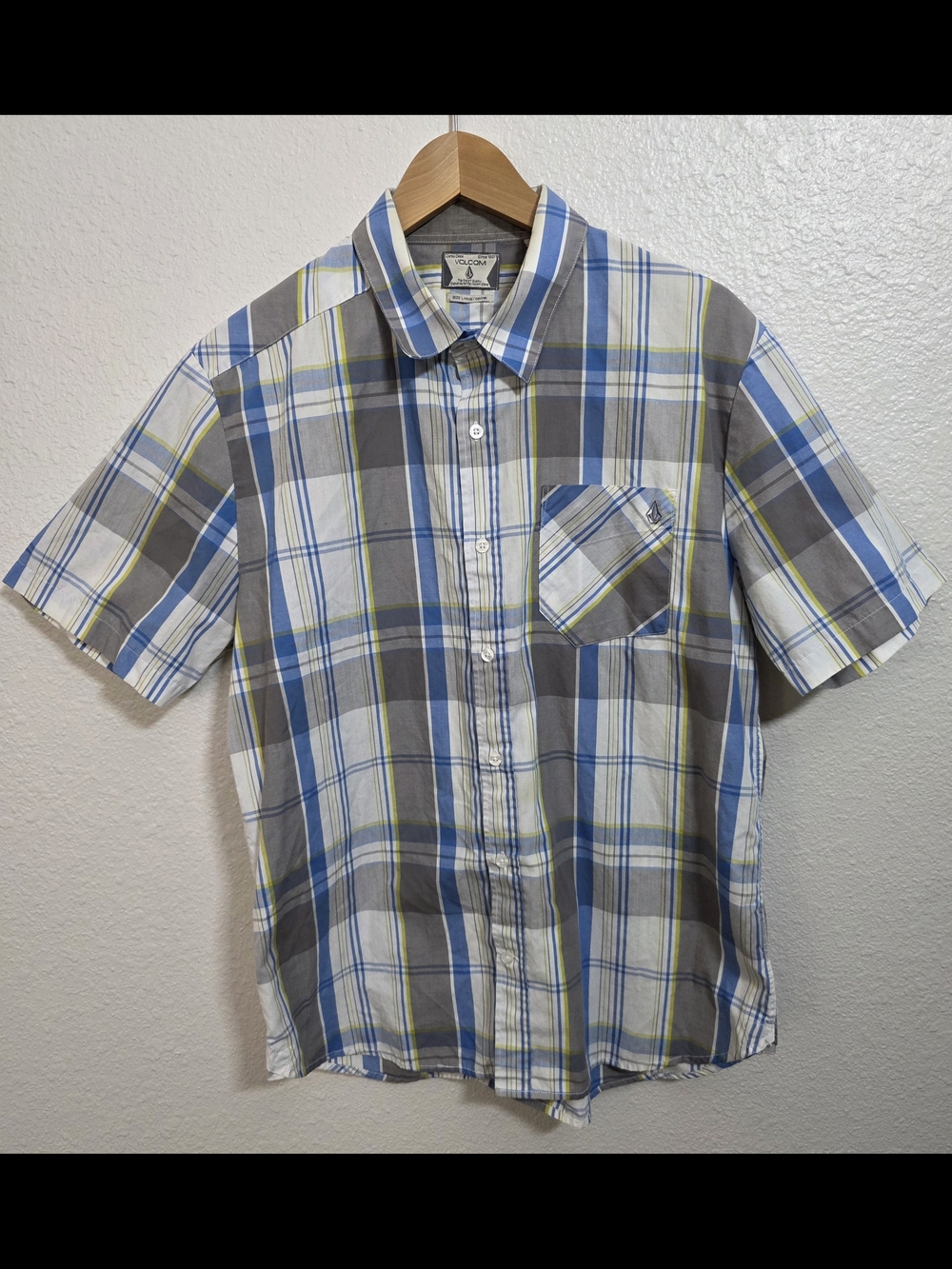 Volcom X Factor Plaid Short Sleeve Multicolor Button Up Men's Size L